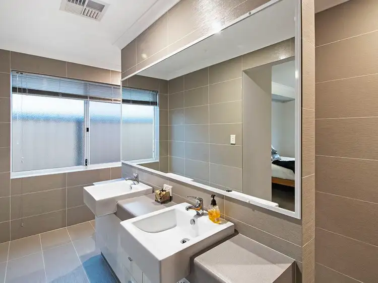 Seventh view of Homely house listing, 33 Majorelle Parkway, Aubin Grove WA 6164