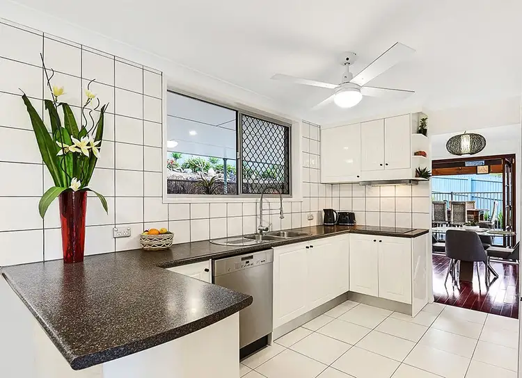 Sixth view of Homely house listing, 7 Bretton Court, Carrara QLD 4211