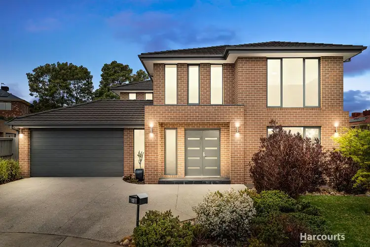 13 Casey Court, Pakenham VIC 3810