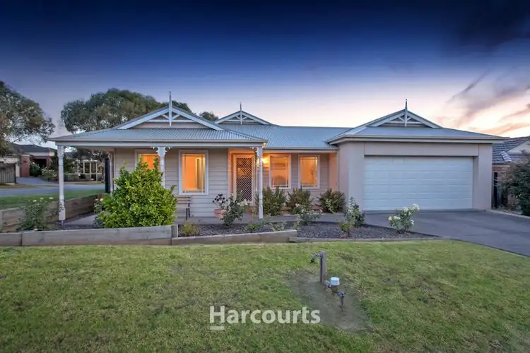 96 Leigh Drive, Pakenham VIC 3810