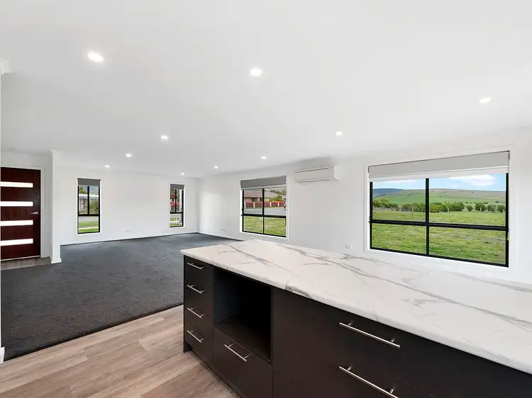 24 Burnett Street, Kempton TAS 7030