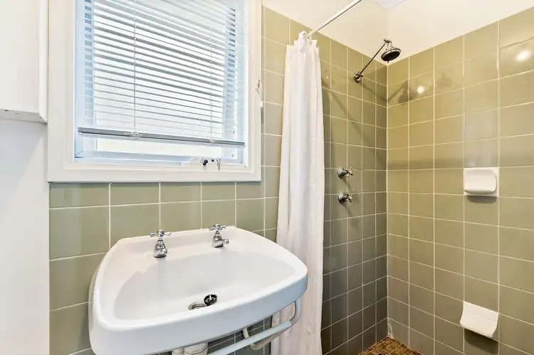 Sixth view of Homely house listing, 32 Diana Crescent, Morphett Vale SA 5162