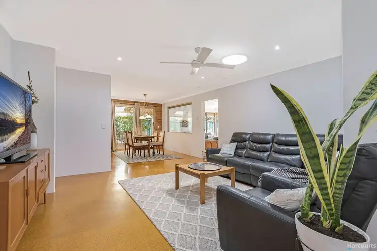 Sixth view of Homely house listing, 7 Titicaca Court, Joondalup WA 6027