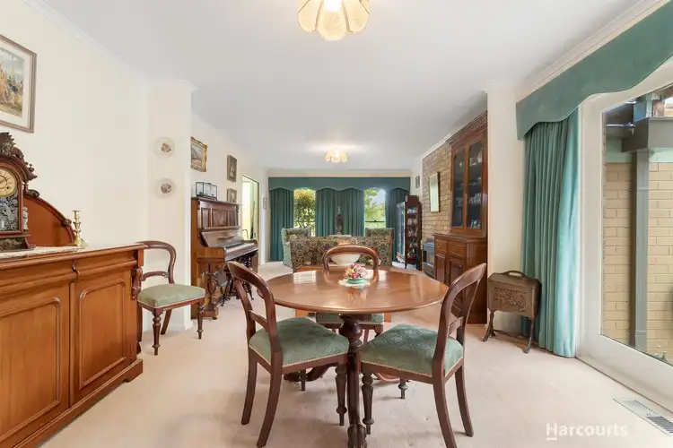 Fifth view of Homely house listing, 8 Cootamundra Drive, Wheelers Hill VIC 3150