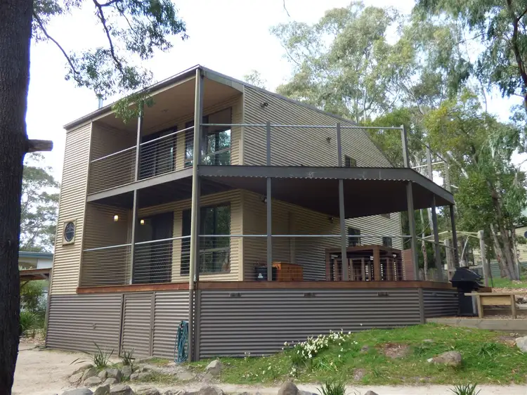 54-56 Royston Road, Halls Gap VIC 3381