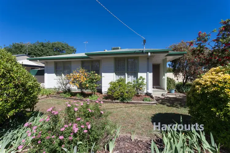 Main view of Homely house listing, 8 Rattray Avenue, Wangaratta VIC 3677