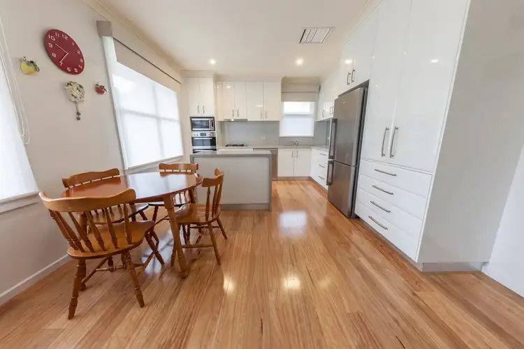 Fifth view of Homely house listing, 8 Rattray Avenue, Wangaratta VIC 3677