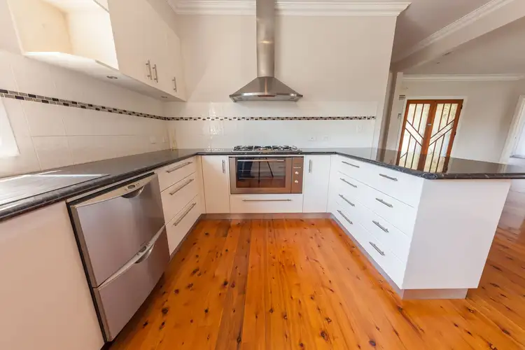 Sixth view of Homely house listing, 12 Esmond Street, Wangaratta VIC 3677
