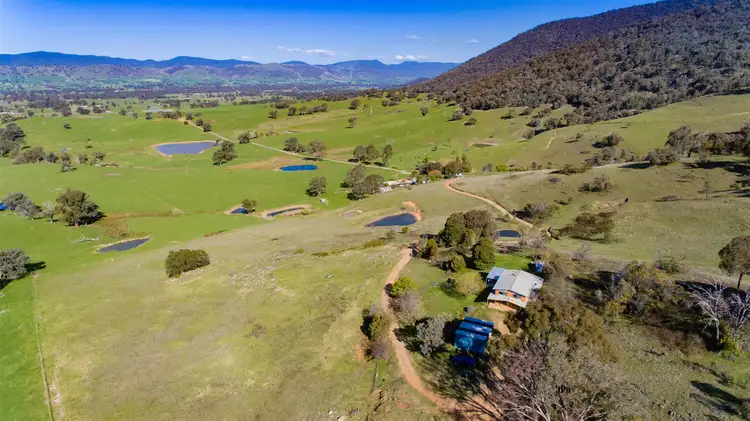 202 Jarvis Lane, Kergunyah VIC 3691