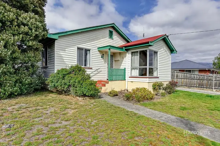 101 Bass Street, Warrane TAS 7018