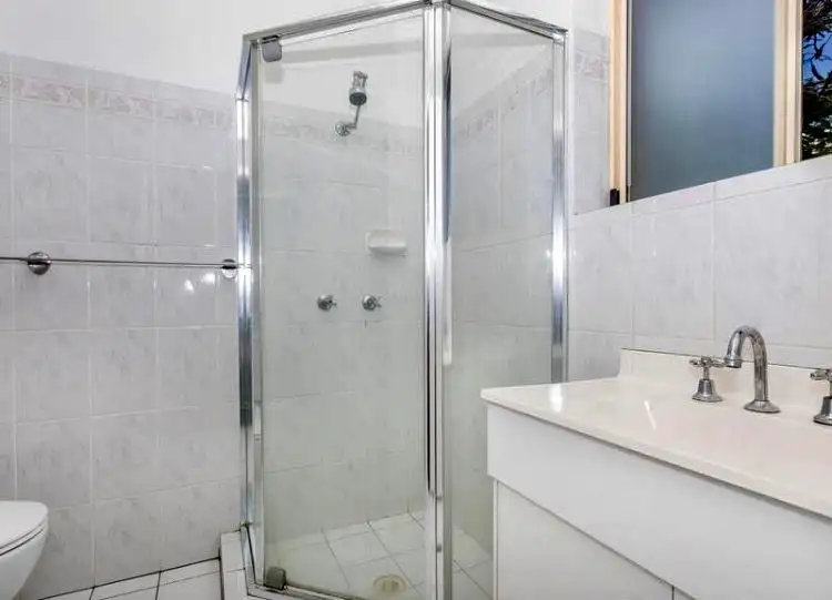 Sixth view of Homely apartment listing, 4/63 Jackson Street, Hamilton QLD 4007