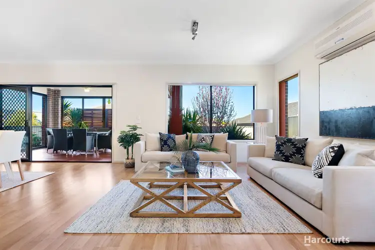 Second view of Homely house listing, 3 Goulburn Place, Pakenham VIC 3810