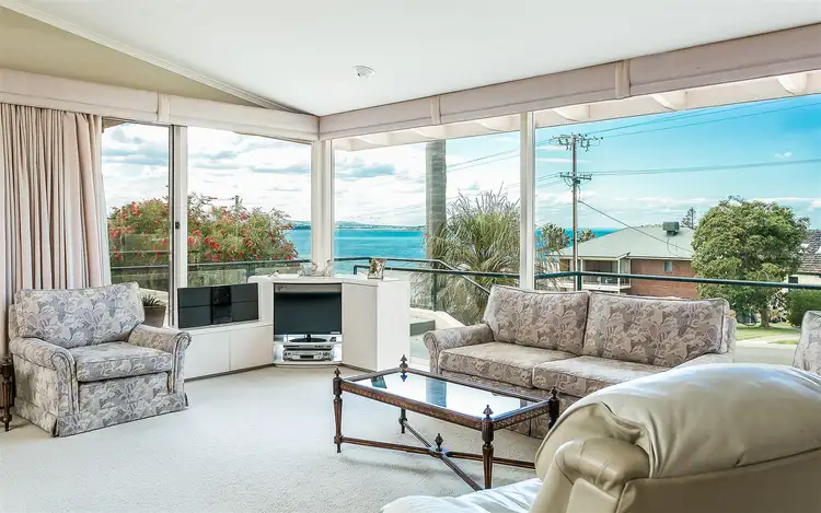 21 Investigator Crescent, Encounter Bay SA 5211