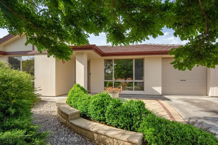 59 Tobin Cres, Woodcroft SA 5162