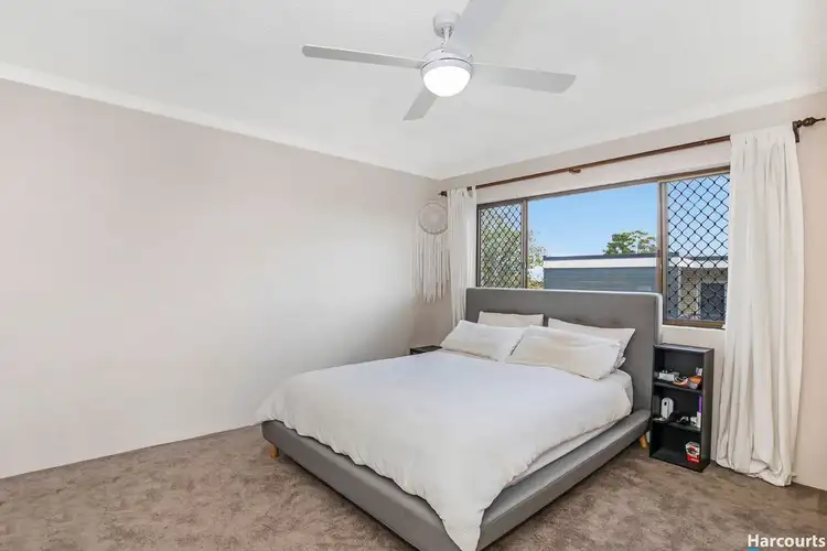 Sixth view of Homely apartment listing, 2/27 Pine Street, Bulimba QLD 4171