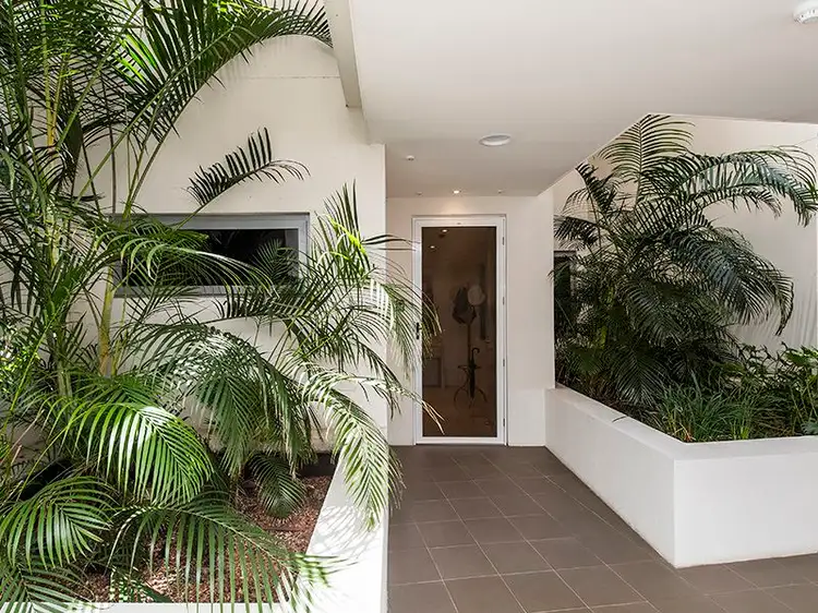 6/91 Esplanade, Rockingham WA 6168