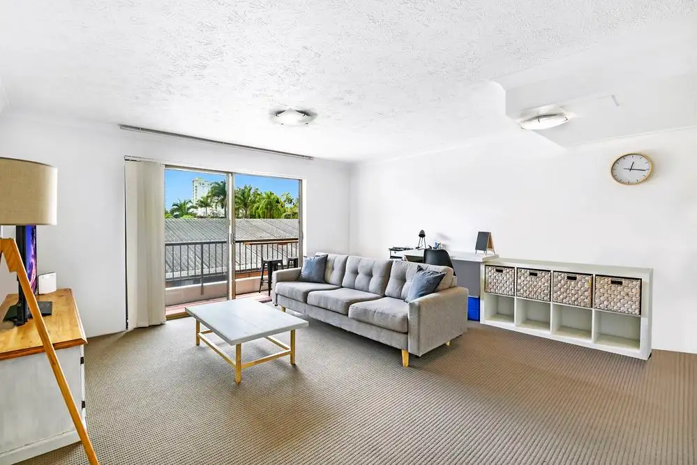 Main view of Homely unit listing, 4/21 Huth Street, Labrador QLD 4215
