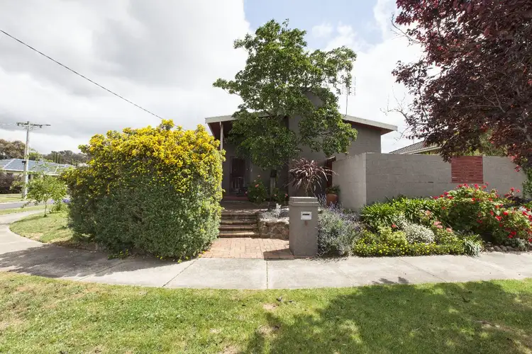 6 Scherger Crescent, Ararat VIC 3377