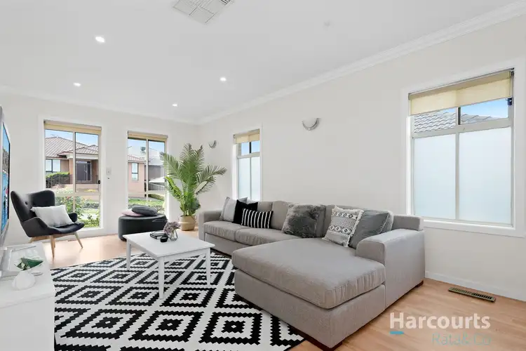 Fifth view of Homely house listing, 3 Sorrel Court, South Morang VIC 3752