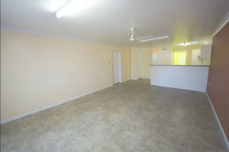 Fifth view of Homely unit listing, 1/102 Thirteenth Thirteenth Avenue, Home Hill QLD 4806