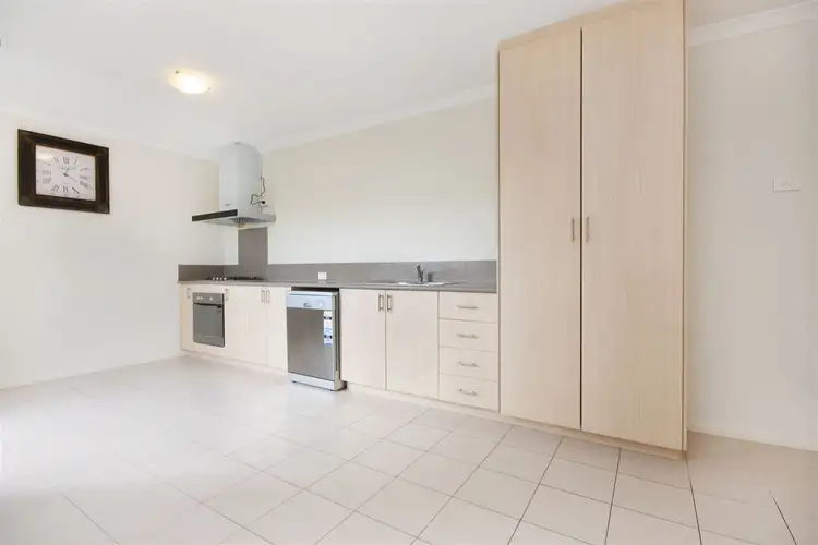 Fourth view of Homely house listing, 2/6 Hogarth Street, Cannington WA 6107