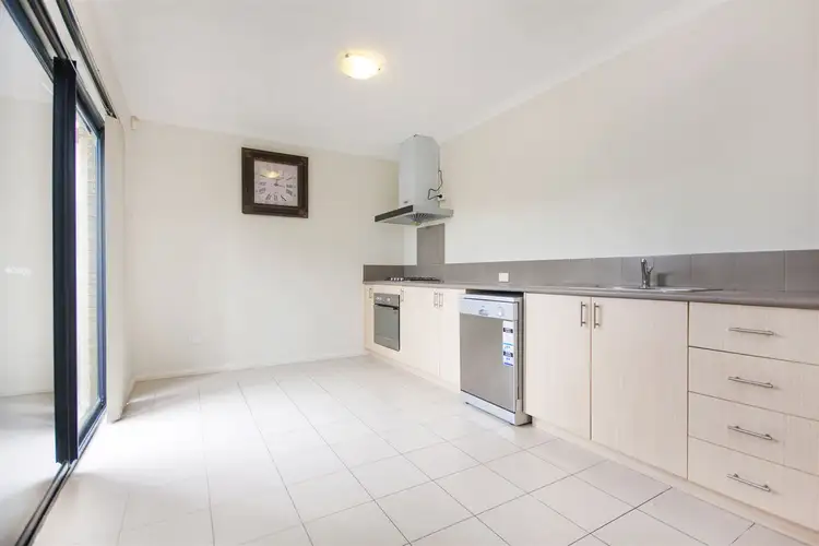 Fifth view of Homely house listing, 2/6 Hogarth Street, Cannington WA 6107