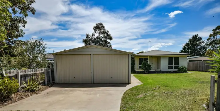 Second view of Homely house listing, 116 Henry Street, Lindenow VIC 3865