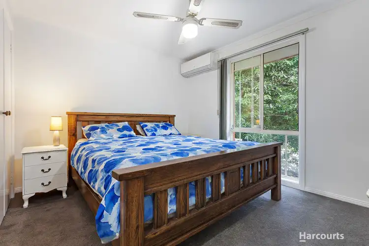 Fifth view of Homely house listing, 10 Angus Court, Pakenham VIC 3810