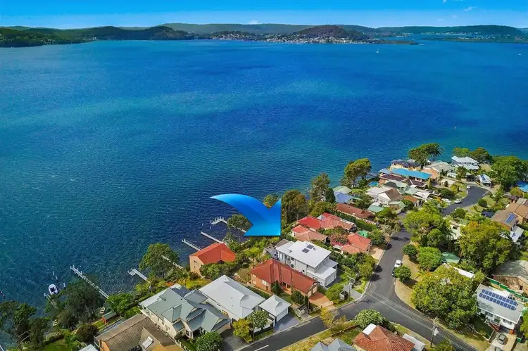25 Coogee Road, Point Clare NSW 2250