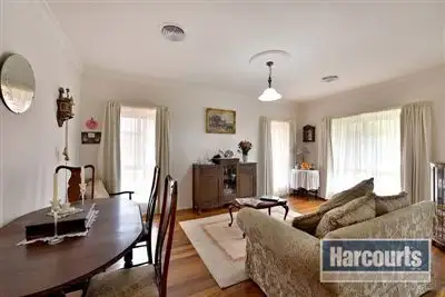 Fourth view of Homely house listing, 4 Bushy Court, Langwarrin VIC