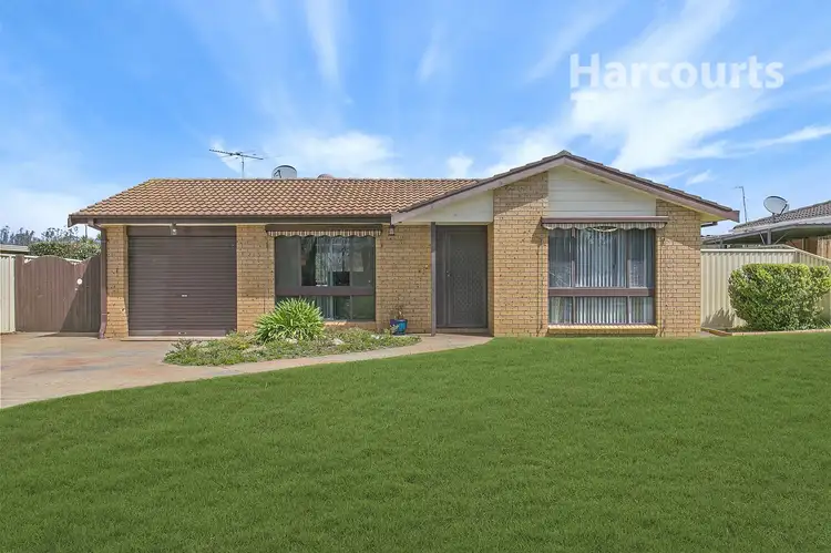 3 Donalbain Circuit, Rosemeadow NSW 2560