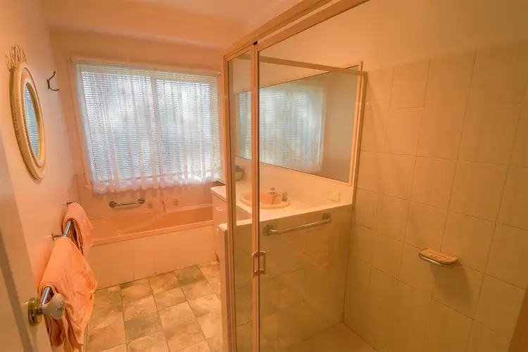 Fifth view of Homely house listing, 3 Spry Court, Horsham VIC 3400