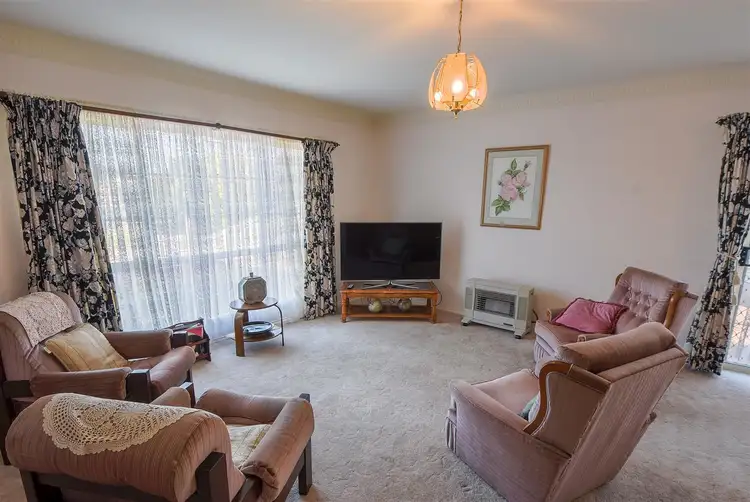 Sixth view of Homely house listing, 3 Spry Court, Horsham VIC 3400
