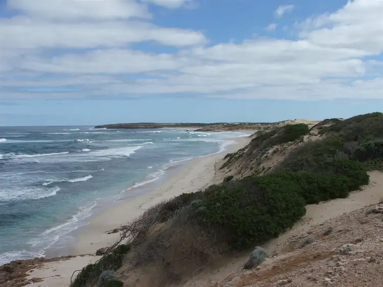 Lot 25 Cheetima Beach Road