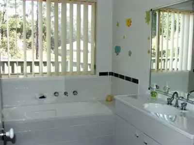 Sixth view of Homely house listing, 4 Silky Oak Avenue, Ulladulla NSW