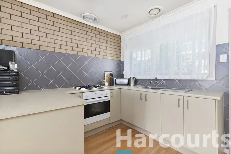 10/10 Simpson Street, Black Hill VIC 3350