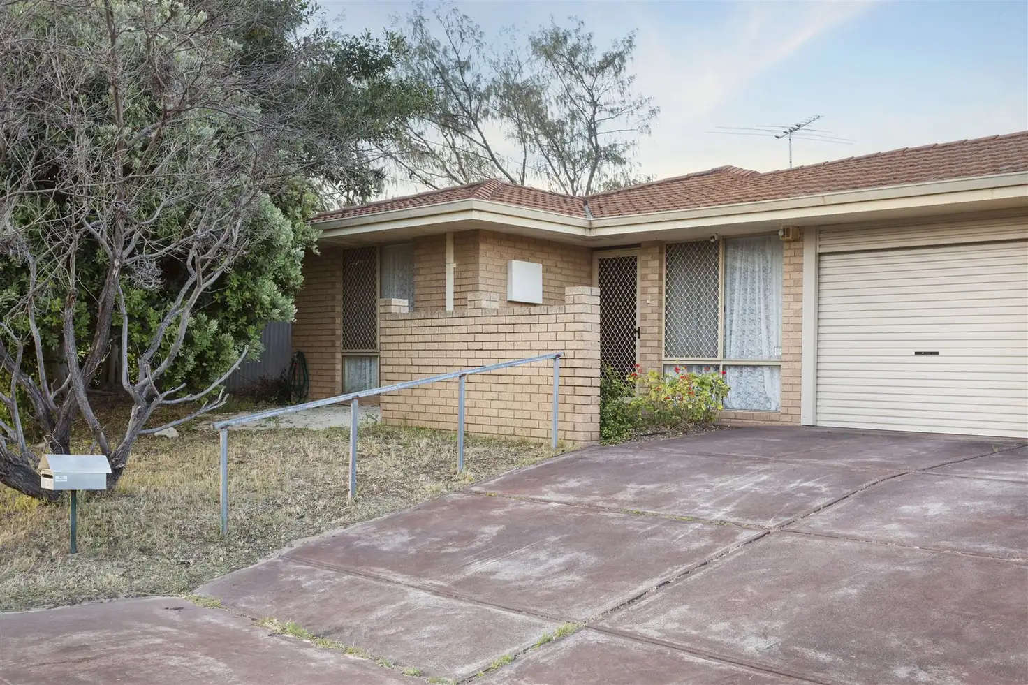 Main view of Homely semi-detached listing, 1A Balanus Way, Heathridge WA 6027