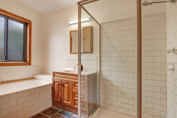 Sixth view of Homely house listing, 2 Little Avenue, Hamlyn Heights VIC 3215