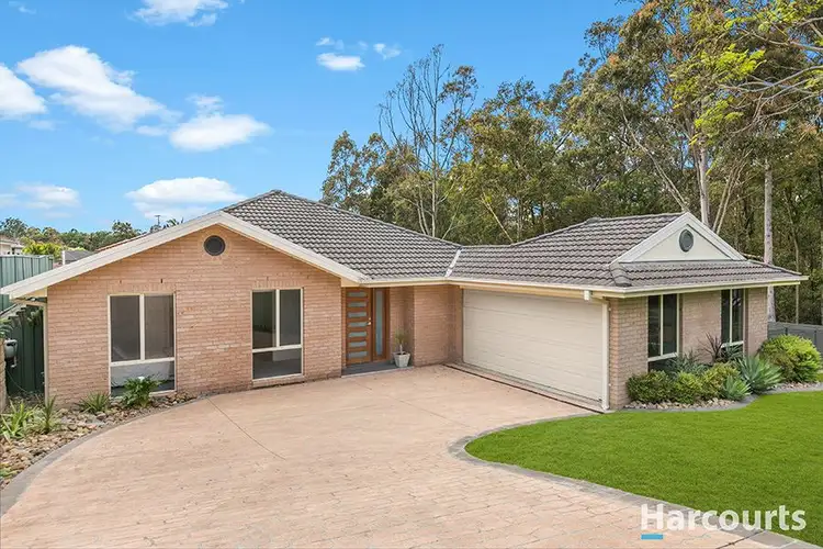 8 Dalkeith Street, Fletcher NSW 2287