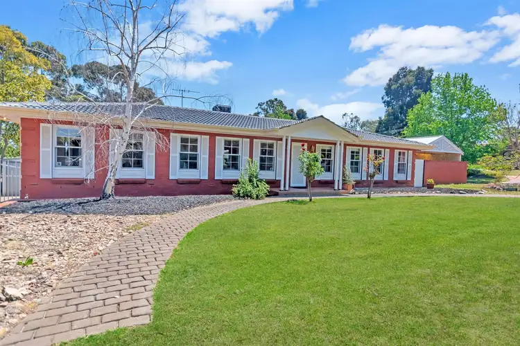 2 Medina Street, Aberfoyle Park SA 5159