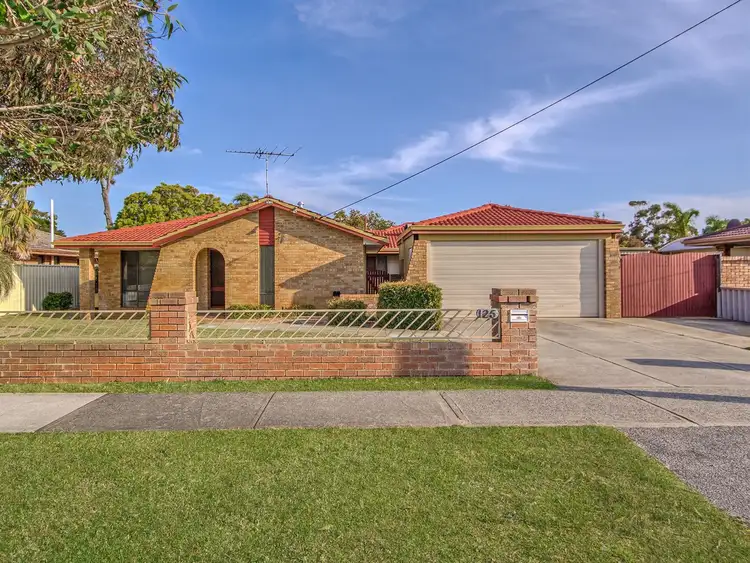 125 Malibu Road, Safety Bay WA 6169