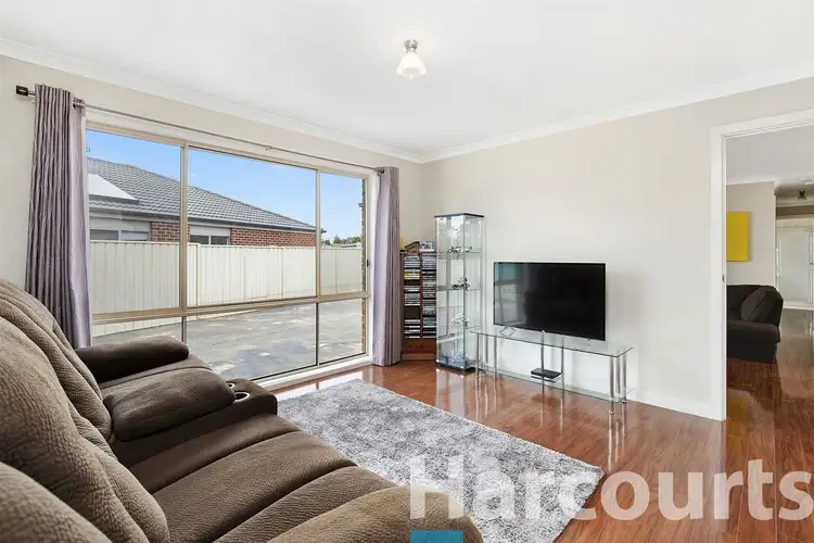 Sixth view of Homely house listing, 8 Begonia Court, Delacombe VIC 3356