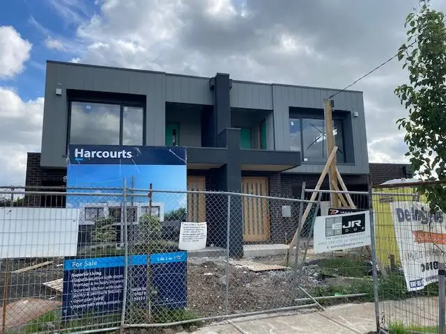 Main view of Homely townhouse listing, 2/3 Buller Parade, Lalor VIC 3075