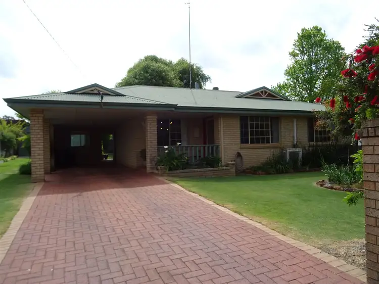 23 Doust Street, Manjimup WA 6258