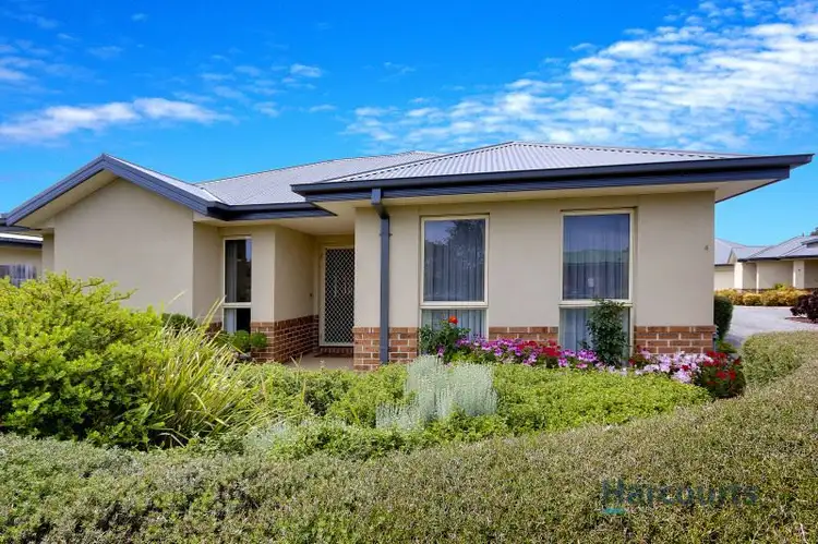 4/2 Nicholas Court, Hastings VIC 3915