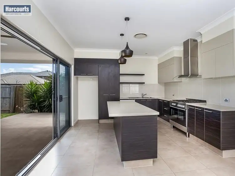 30 Cowen Terrace, North Lakes QLD 4509