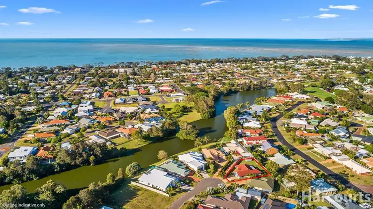 15 Turnbull Court, Urangan QLD 4655