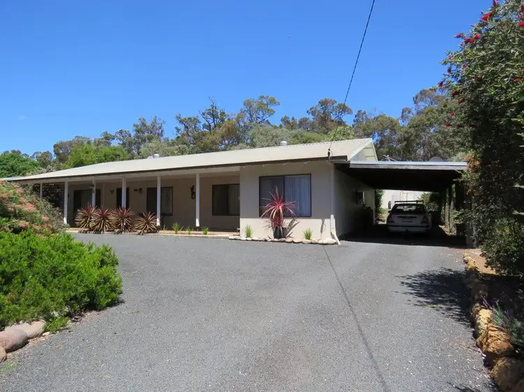 18 Warner Street, Hester WA 6255