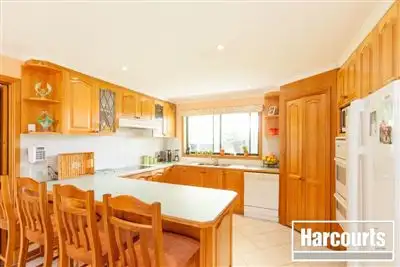 Fourth view of Homely house listing, 1 Camelot Court, Warragul VIC