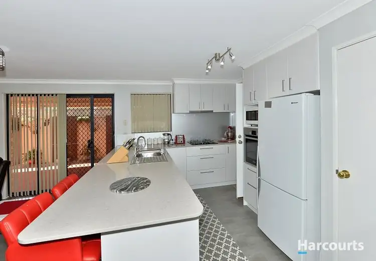 Fifth view of Homely house listing, 8 Beagle Court, Falcon WA 6210